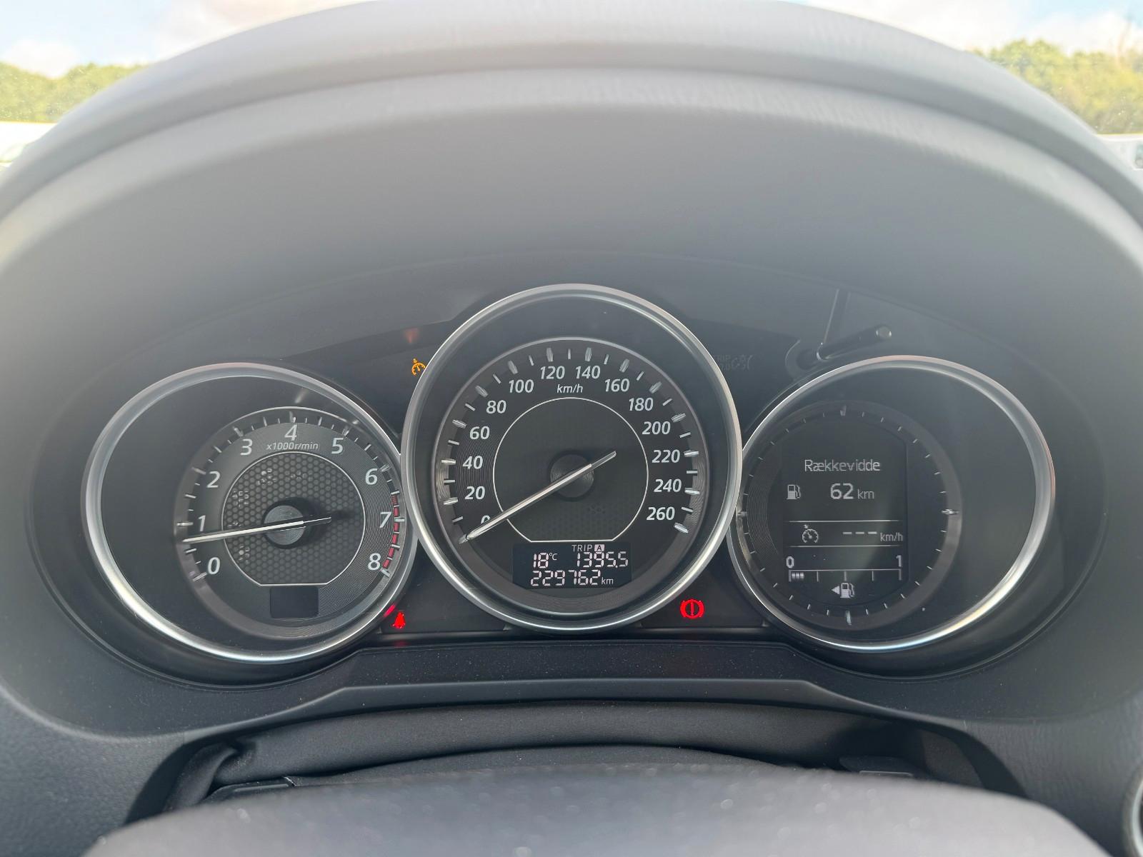 Mazda 6 2015 — photo 18