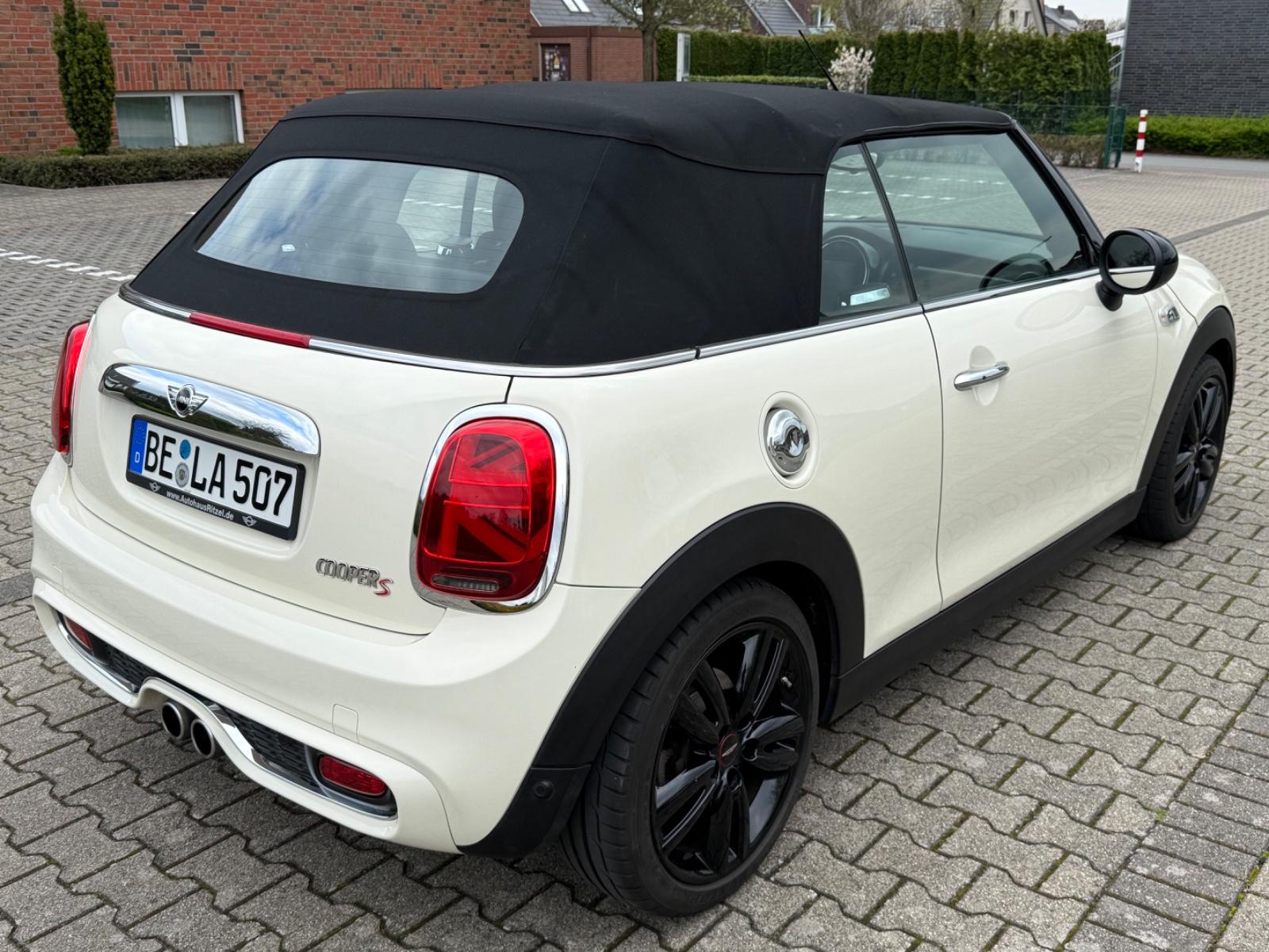 MINI Cooper S Cabrio Cooper S