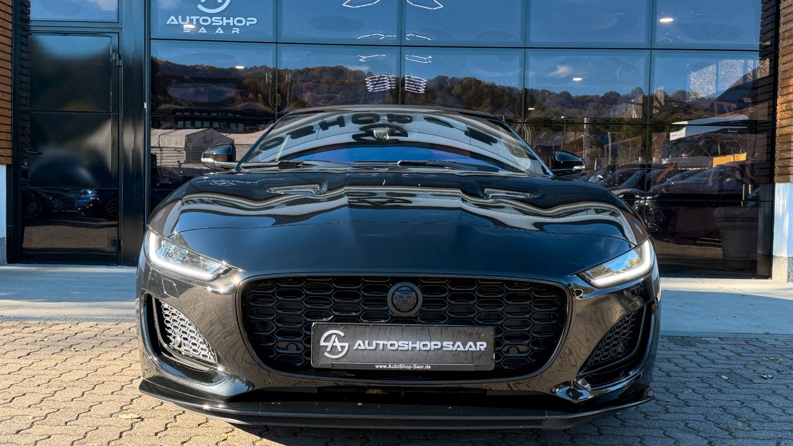 JAGUAR F-Type F-Type P450 AWD R-Dynamic Black Pixel-Led – Ansicht 10