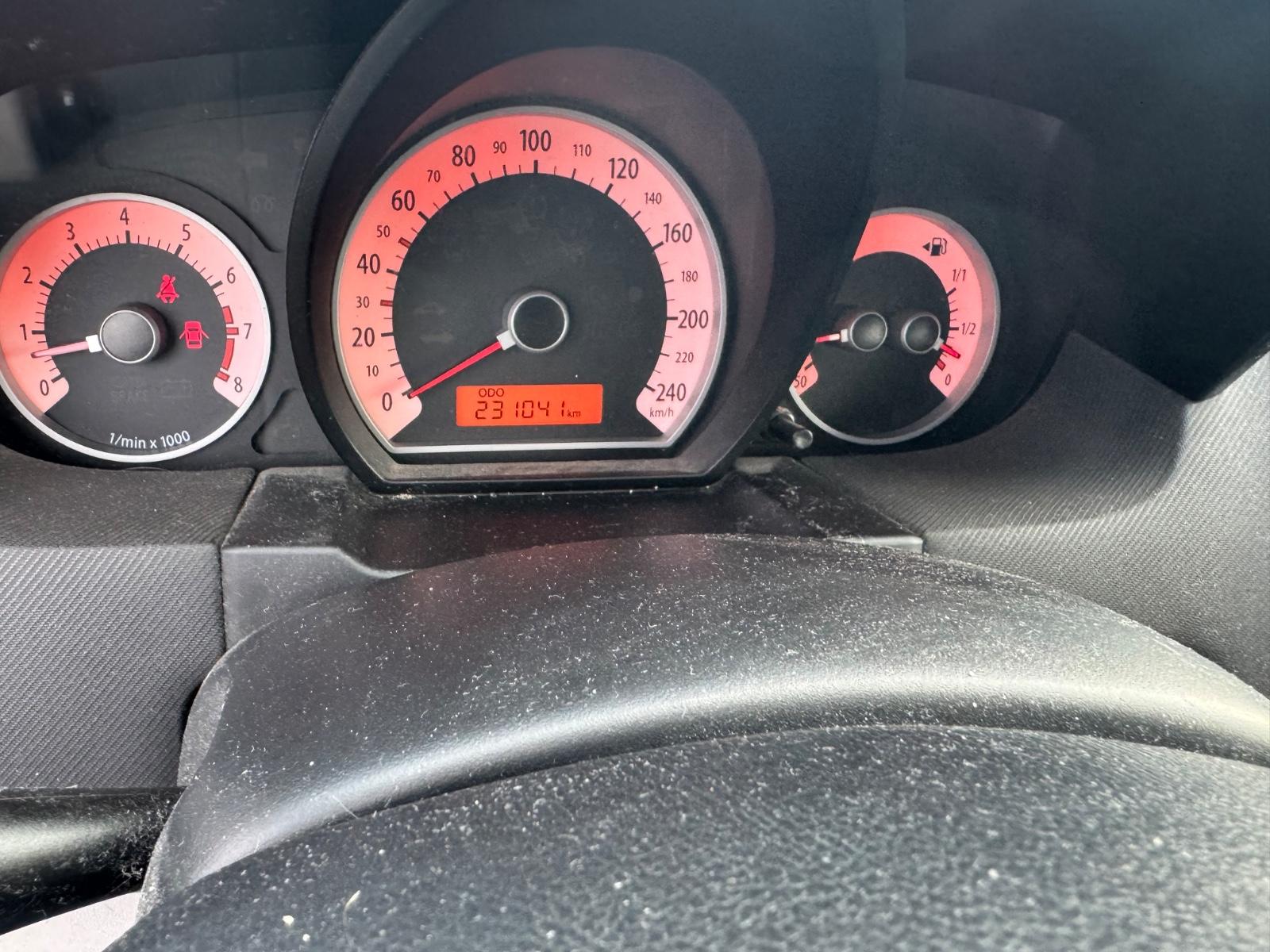 Kia cee'd 2008 — photo 13