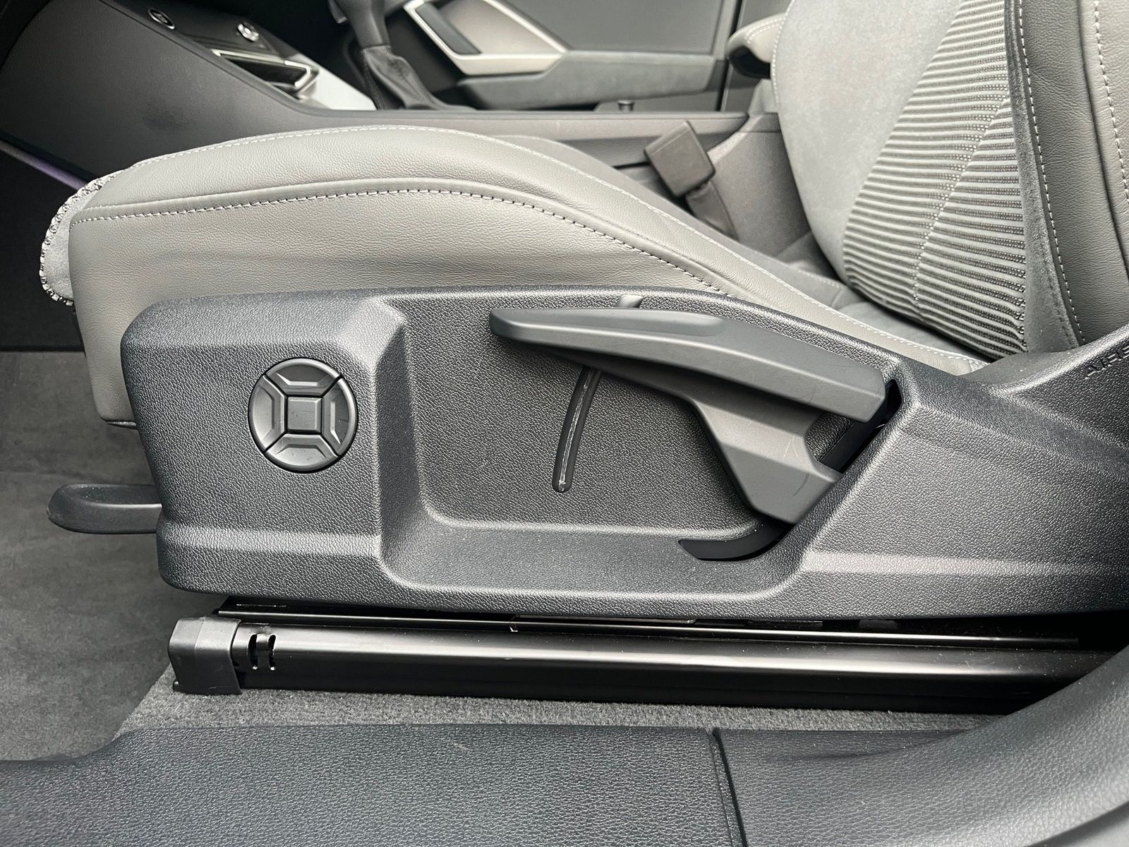 Audi Q3 - Bild 8