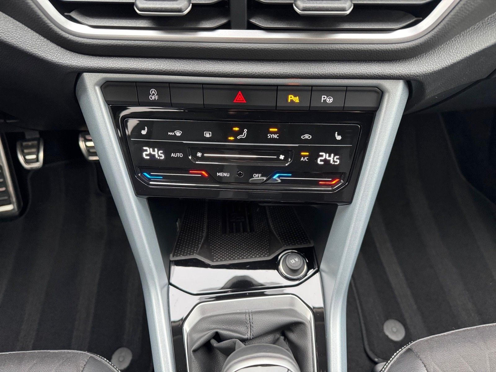 Fahrzeugabbildung Volkswagen T-Roc Life GOAL 1.0 TSI