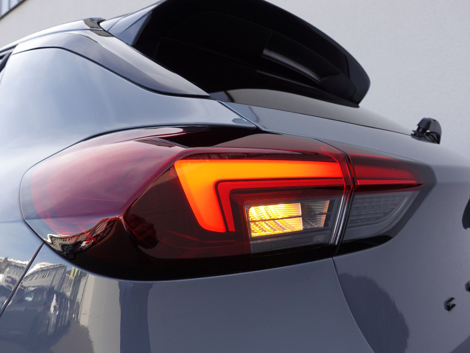 Fahrzeugabbildung Opel Corsa 1.2Turbo GS Automatik Allwetter,Kamera,SHZ