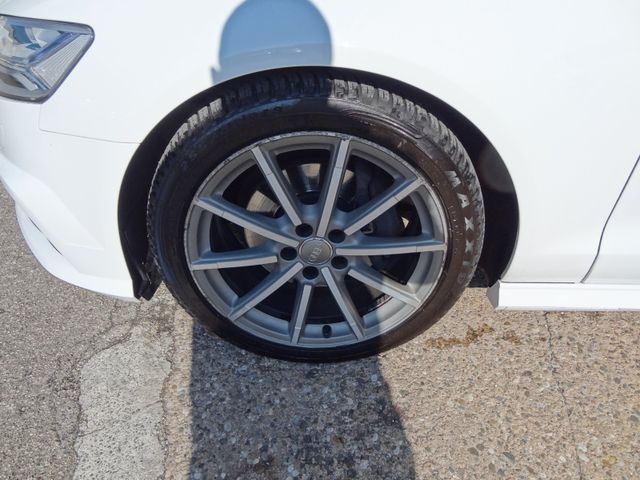 Fahrzeugabbildung Audi A6 Avant 2.0TDI quattro/2xSline/Pano/Leder/Matri