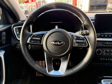 Kia XCeed 1.6T DCT7 Platinum Glasdach Navi