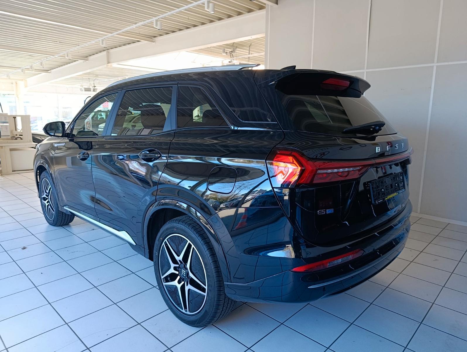 DFSK Fengon E5 PHEV 7 Sitze