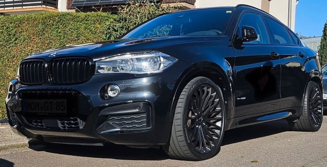 BMW Ein schöner BMW X6 F16