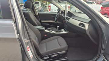 BMW 318 - 12
