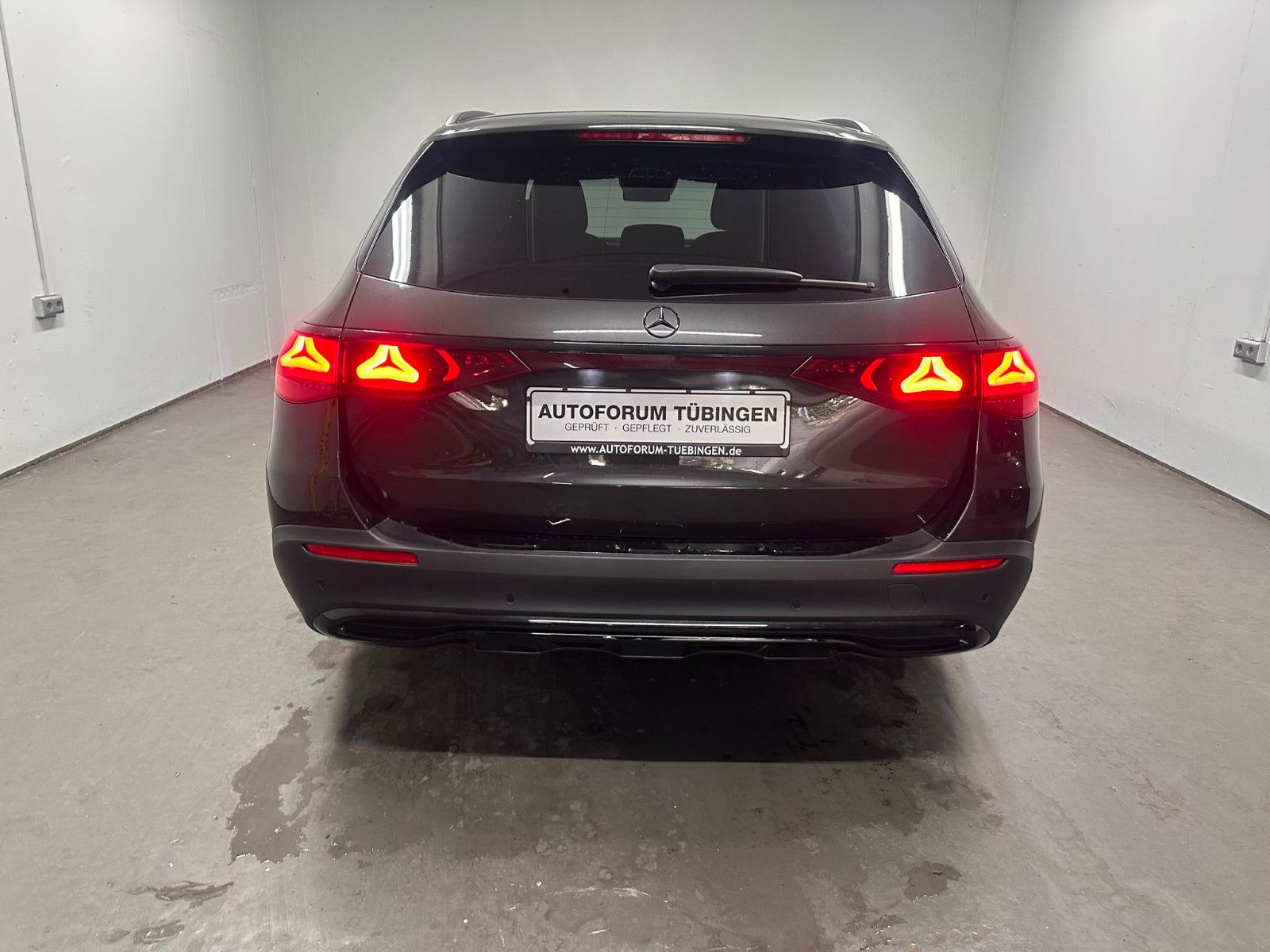 Fahrzeugabbildung Mercedes-Benz E 300 de 4M T All-Terrain *4D SOUND*KEYGO*20"AMG