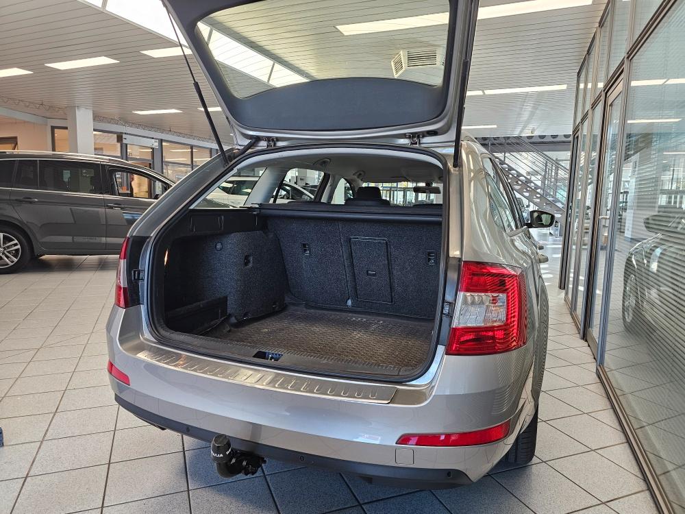 Skoda Octavia Ambition AHK,Sitzheizung,PDC,Klima