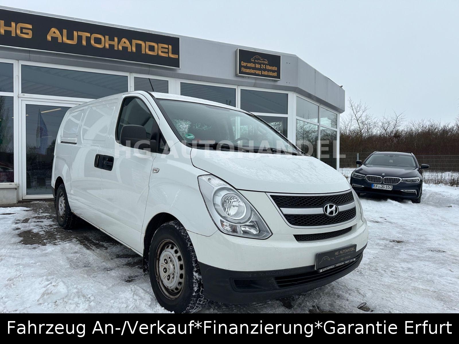 Hyundai H-1 Kasten 8-fach bereift