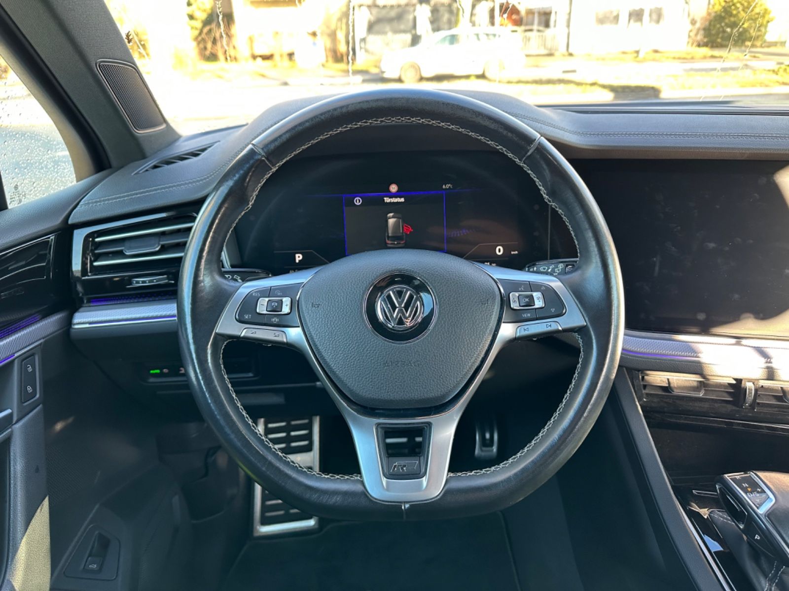 Fahrzeugabbildung Volkswagen Touareg 3.0 TDI R-Line 4Motion*Lenk.Hz*StHz*ACC*