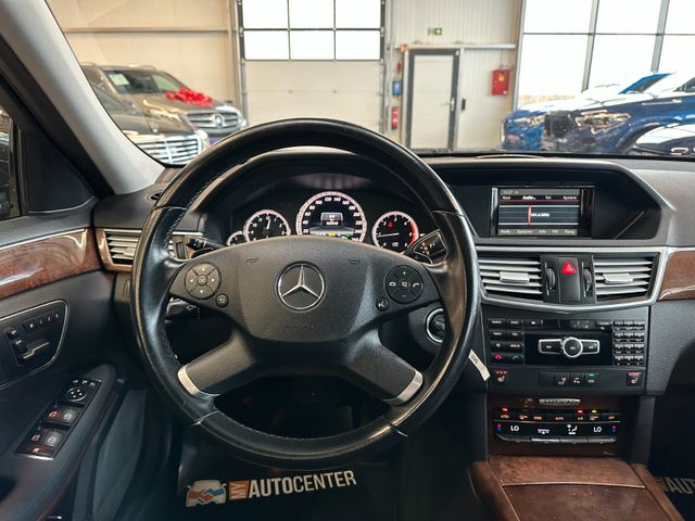 MYAUTOCENTER – Gebraucht- und Jahreswagen mit Werkstattservice in Pfaffenhofen Mercedes-Benz E 220 CDI Limousine BlueEfficiency *2. Hand*SHZ*