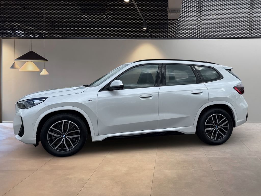 BMW X1 xDrive 23 d M Sportpaket AHK ACC HUD Harman K foto 2