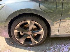 CUPRA Leon Sportstourer /Intelligent-Drive-Paket II CUPRA Leon Sportstourer /Intelligent-Drive-Paket II