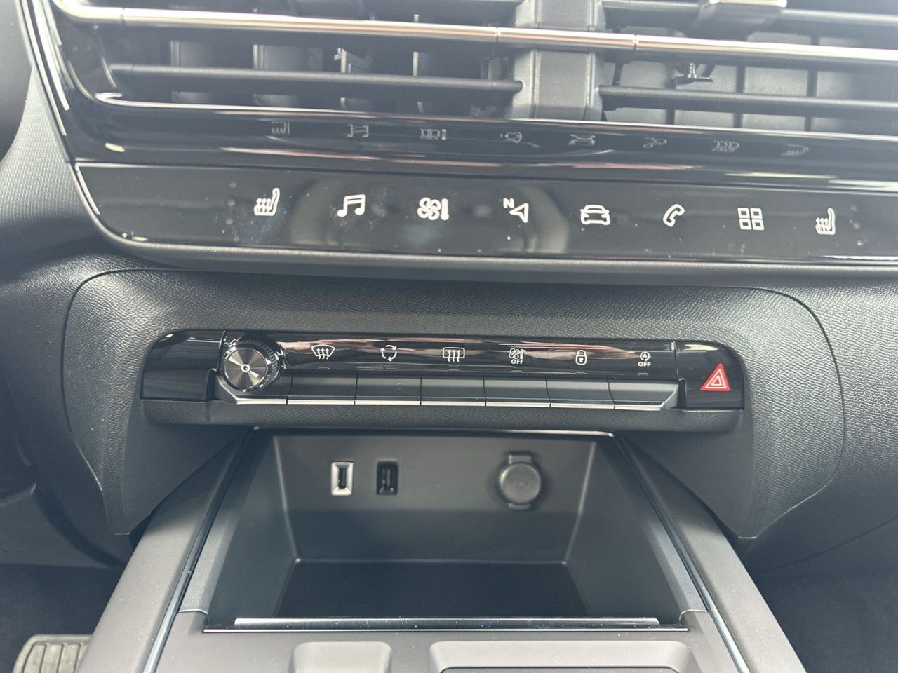 Fahrzeugabbildung Citroën C5 Aircross Hybrid 145 DCS6 Max