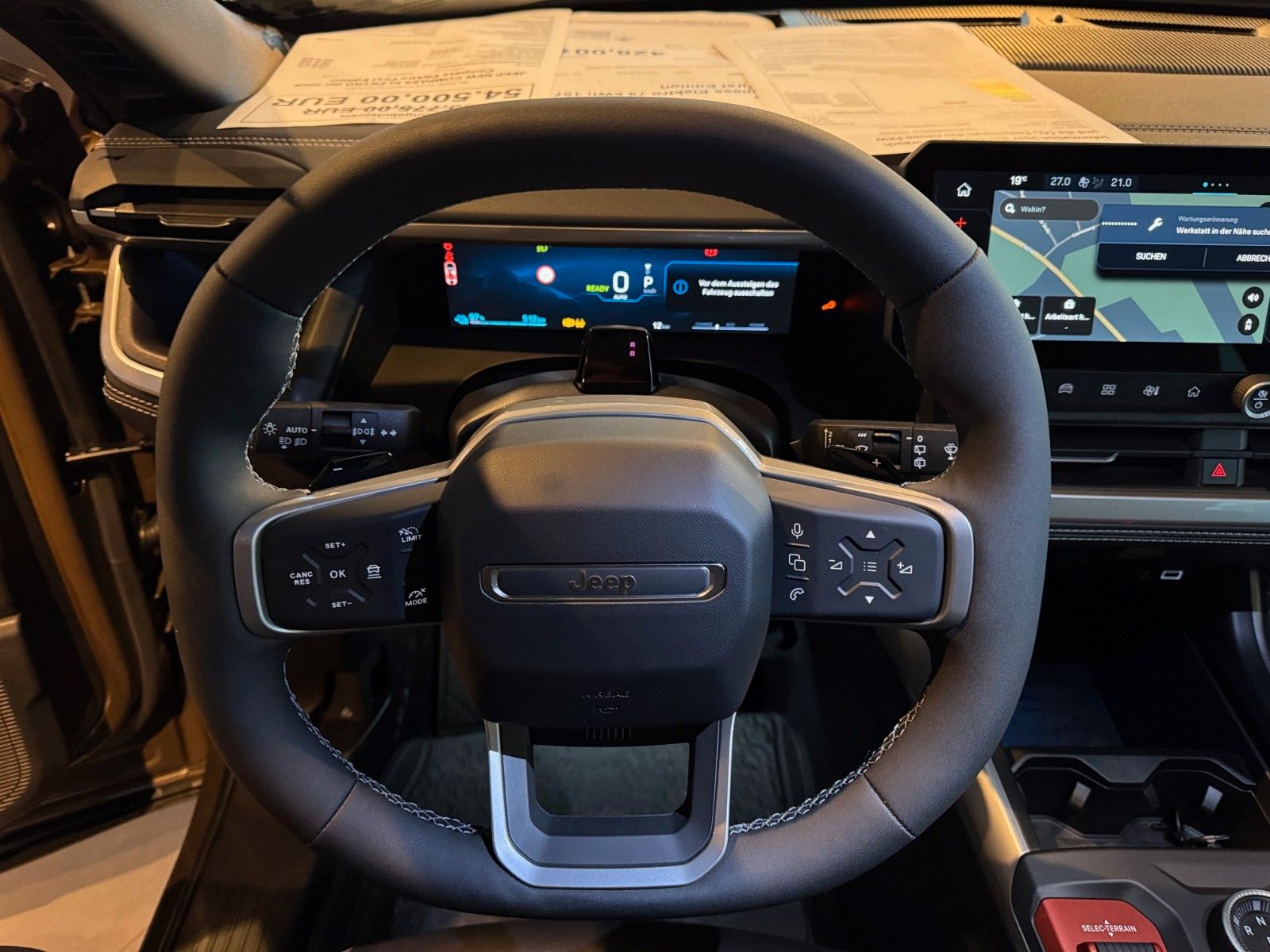 Fahrzeugabbildung Jeep Compass Elektro 74 kWh First Edition Pano 360°