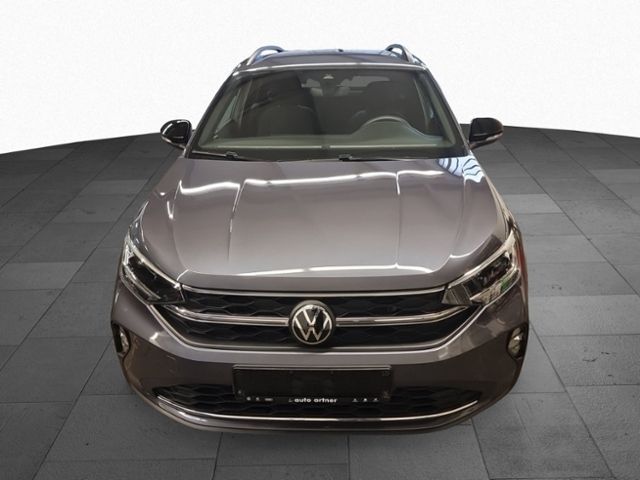 Fahrzeugabbildung Volkswagen Taigo 1,0 TSI DSG MOVE LED-MATRIX ACC NAVI AHK D
