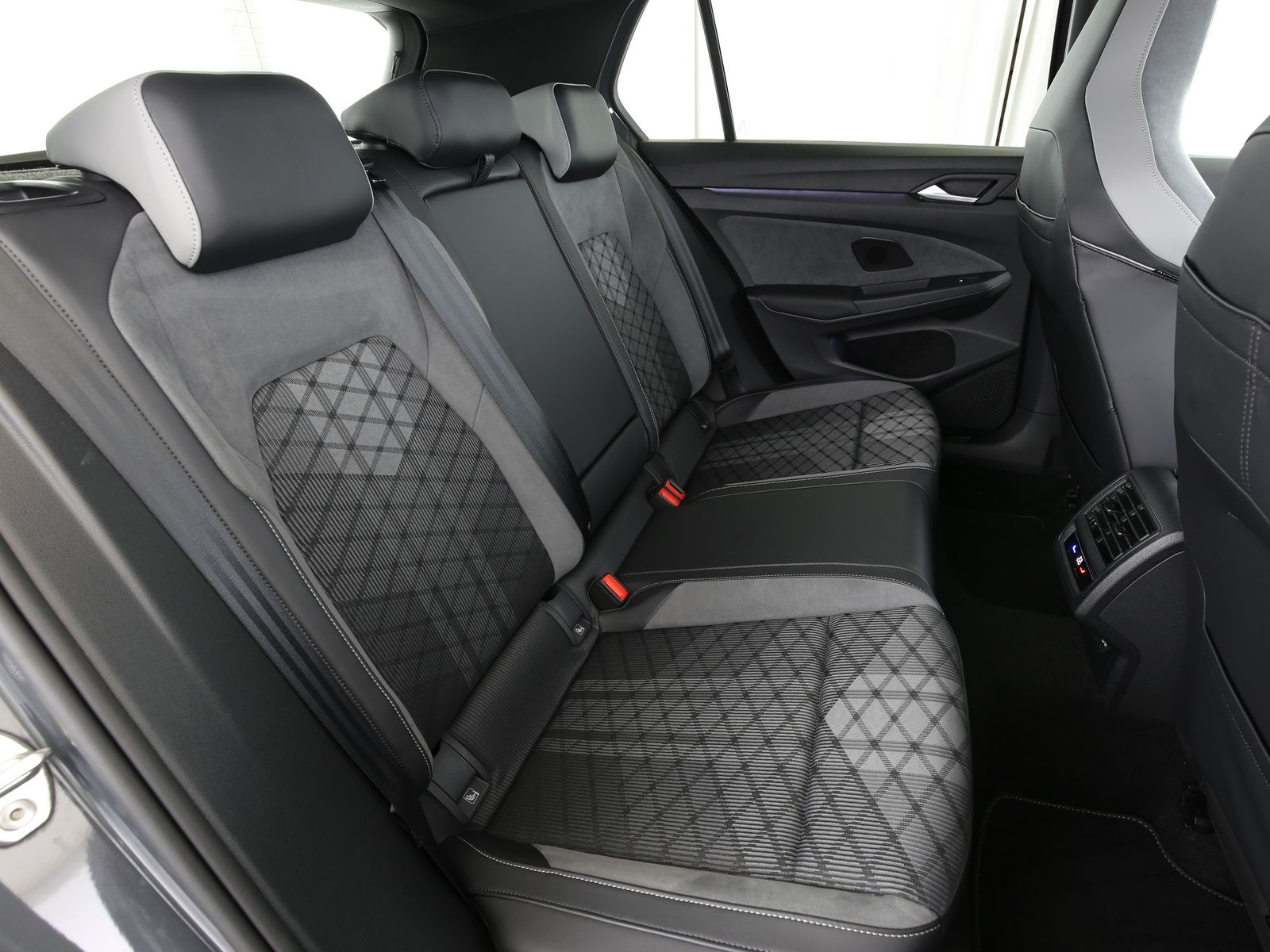 Volkswagen Golf - Bild 15