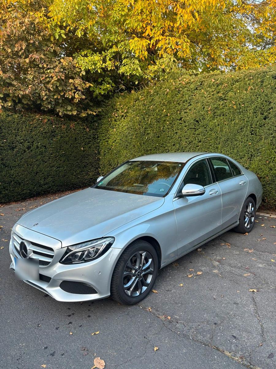 Mercedes-Benz C 180