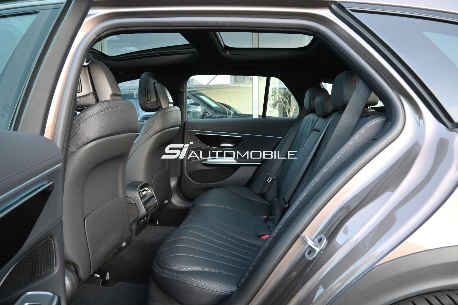 Fahrzeugabbildung Mercedes-Benz E 220 d 4M T All-Terrain °PANO°SITZKLIMA°STANDHZ