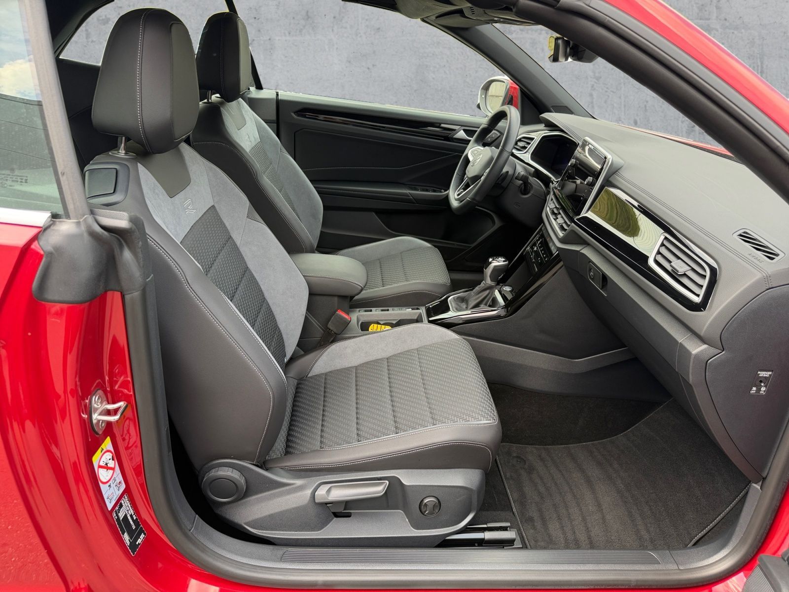 Volkswagen T-Roc - Bild 13