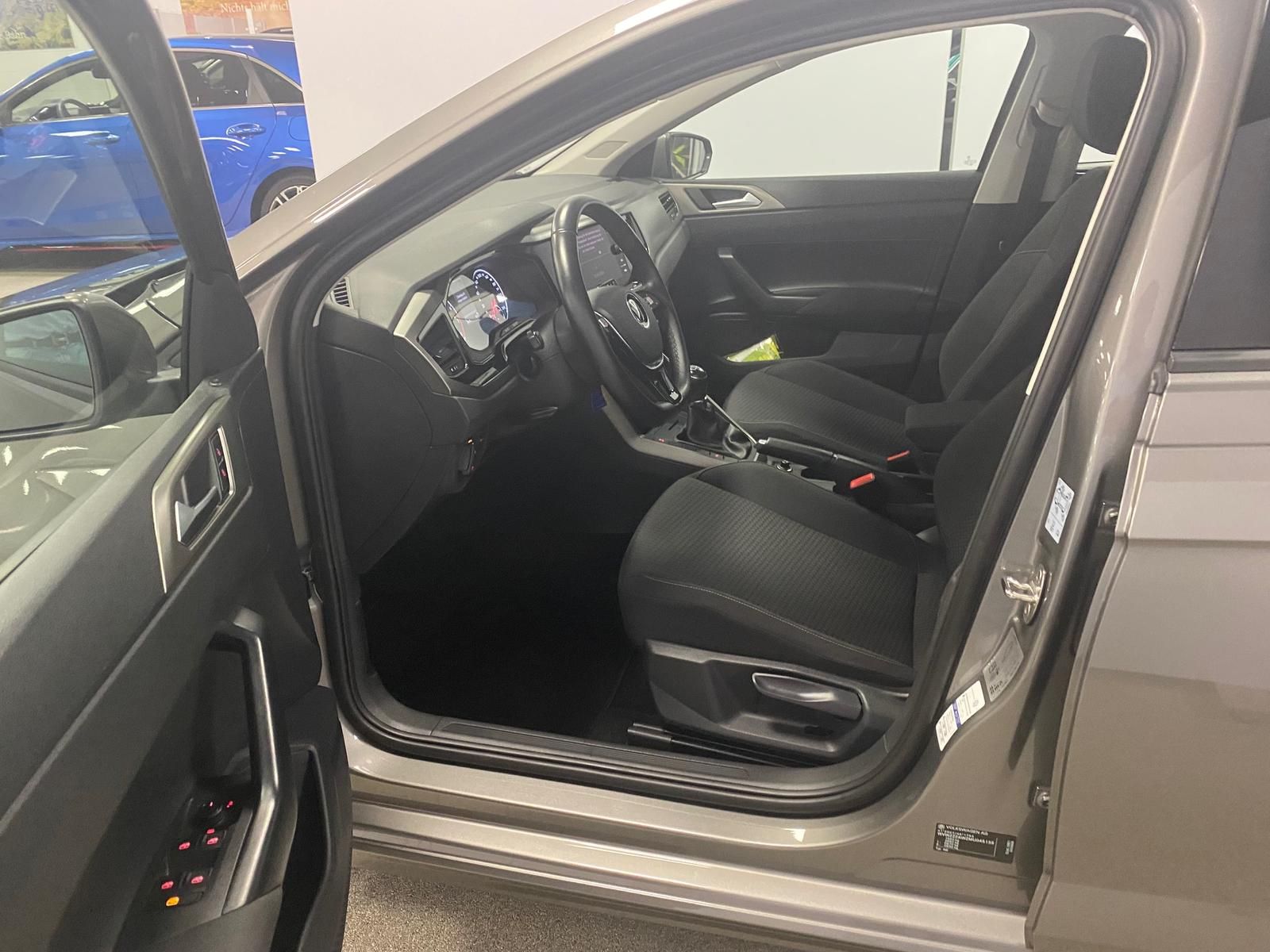 Fahrzeugabbildung Volkswagen Polo 1.0 TSI Comfortline APP+KLIMA+PDC+SITZHEIZ+