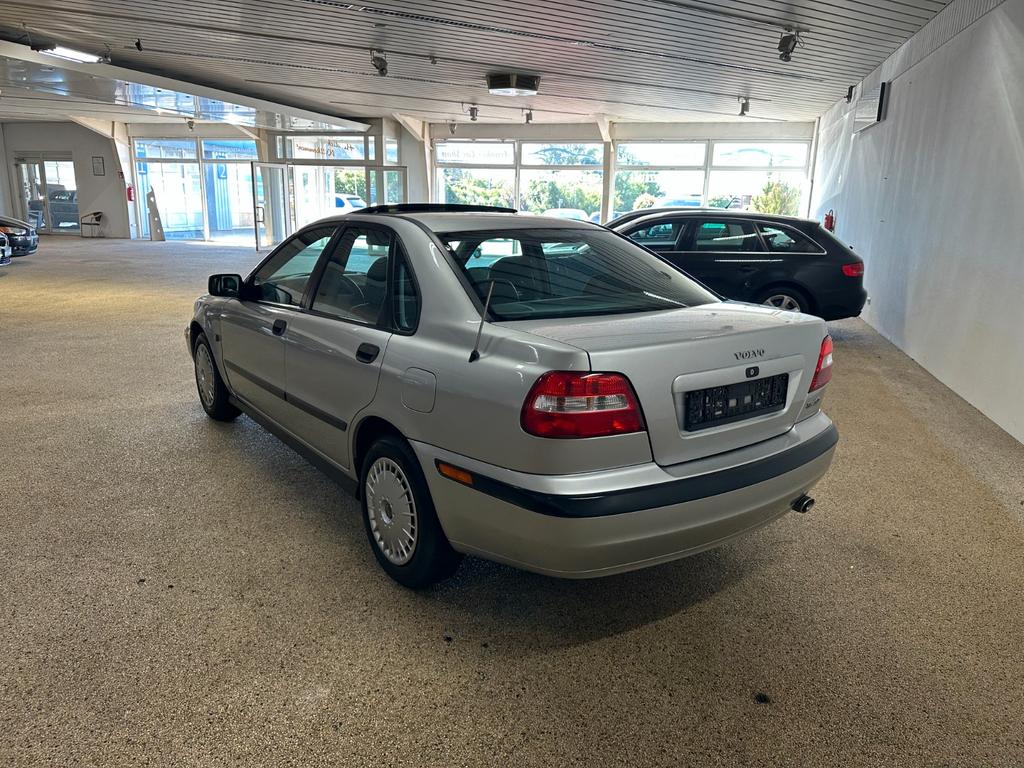 Volvo S40