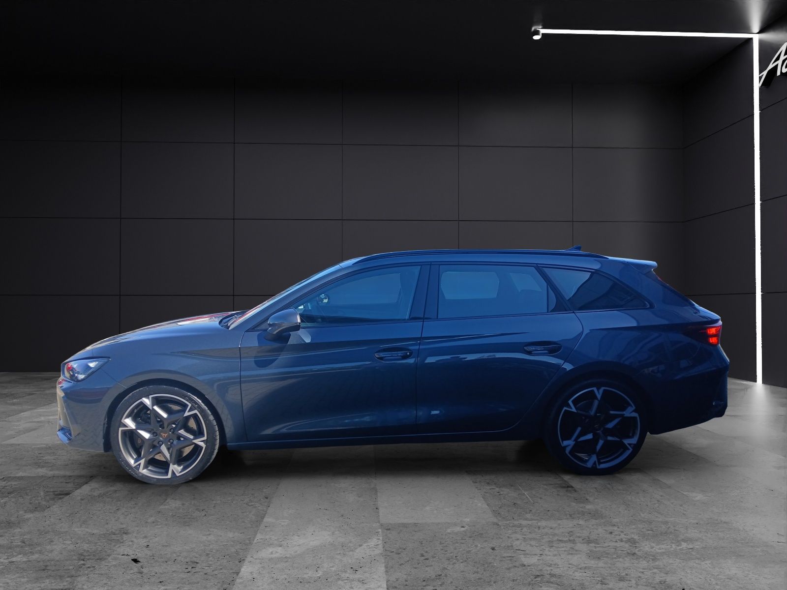 Fahrzeugabbildung CUPRA Leon ST TSI VZ DSG 4Drive LED AHK ACC RFK SH 19"