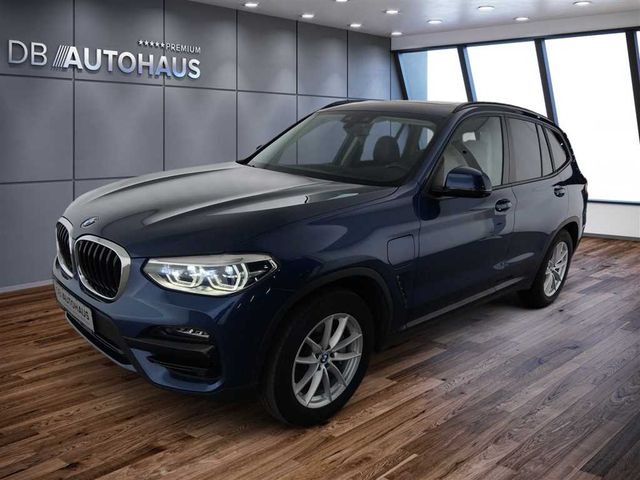 BMW X3 xDrive 30e Advantage Steptronic Business-Pake