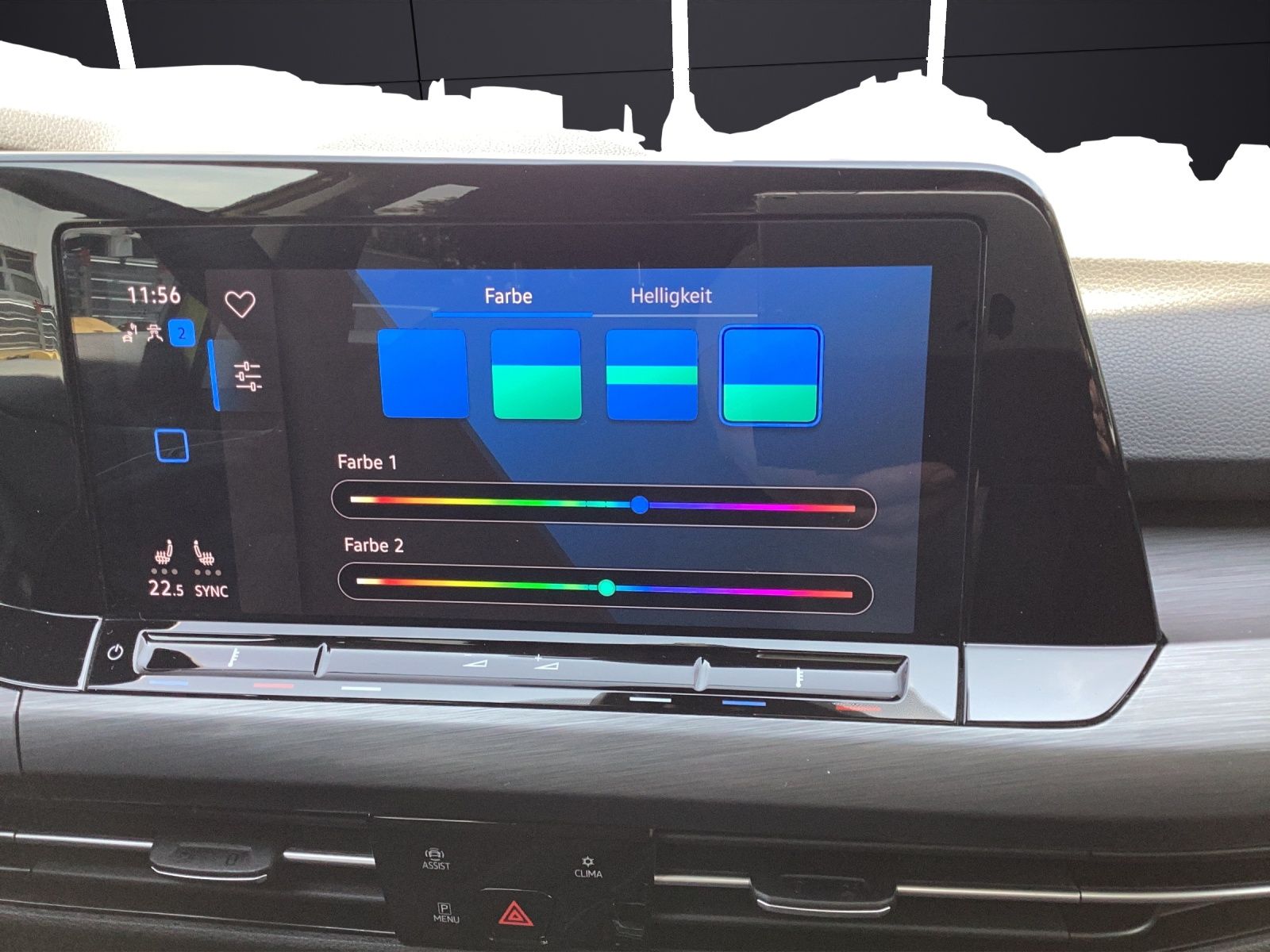 Fahrzeugabbildung Volkswagen Golf VIII Style LED ACC AID HUD NAVI PDC SHZ LED