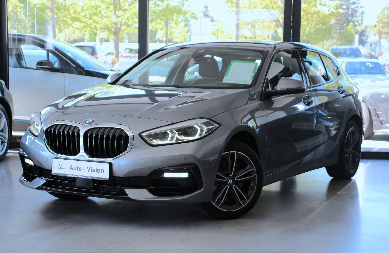 BMW 116i Sport Line (F40) *LED*KAM*Ambiente*AppleCP