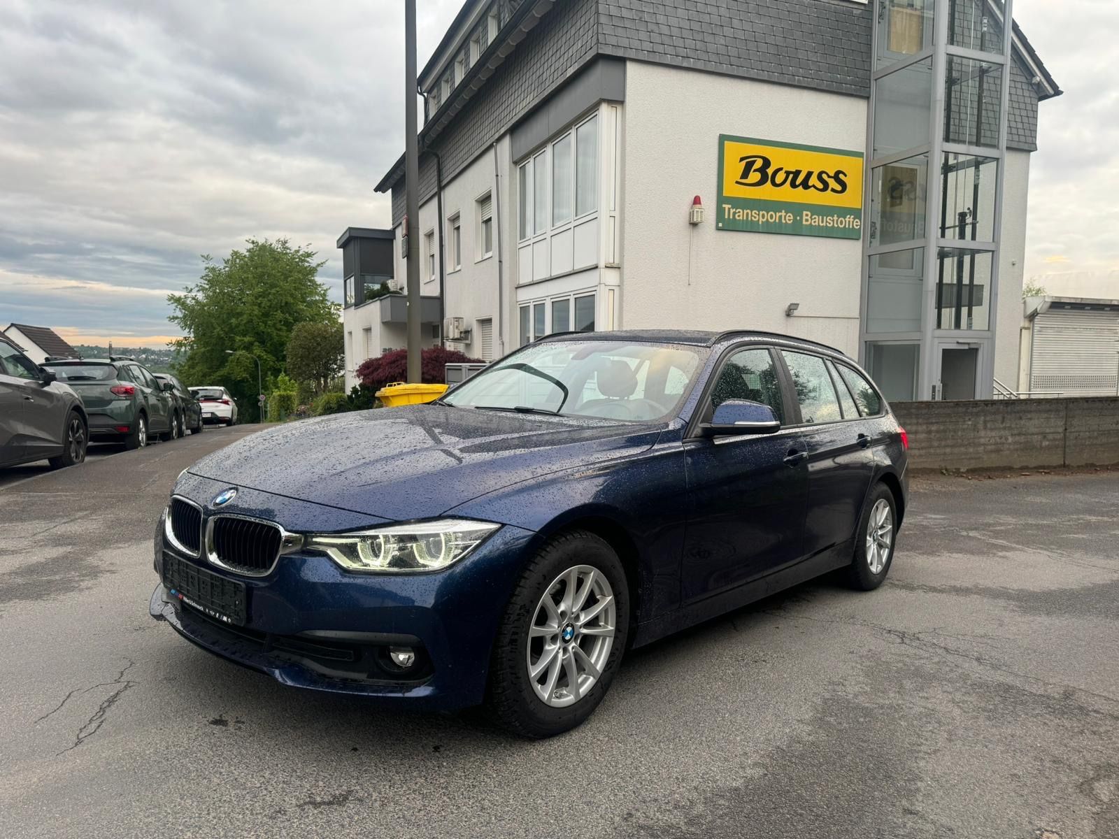 BMW 320d xDrive Touring - 