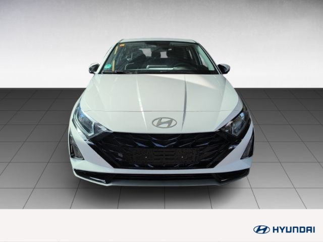 Fahrzeugabbildung Hyundai i20 FL (MY25) 1.0 T-GDI (100 PS) 6-MT 2WD Select