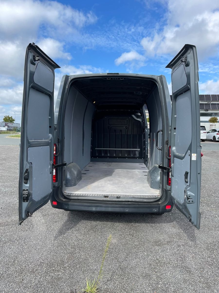 Fahrzeugabbildung Renault Renault Master III Phase 2 / L4 H3