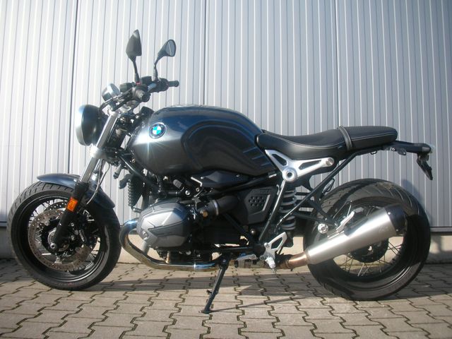 BMW R nineT Pure 1 HAND TOP