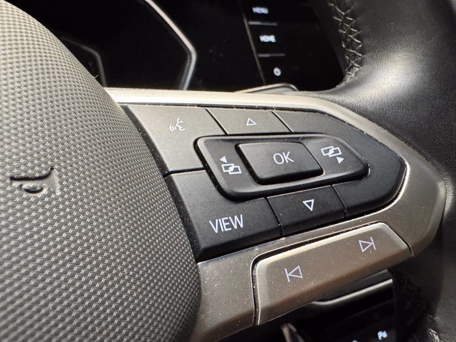 Volkswagen T-Cross T-CROSS*DSG*R-LINE*IQ-DRIVE*KESSY*ACC*BEATS*FULL, миниатюра 26