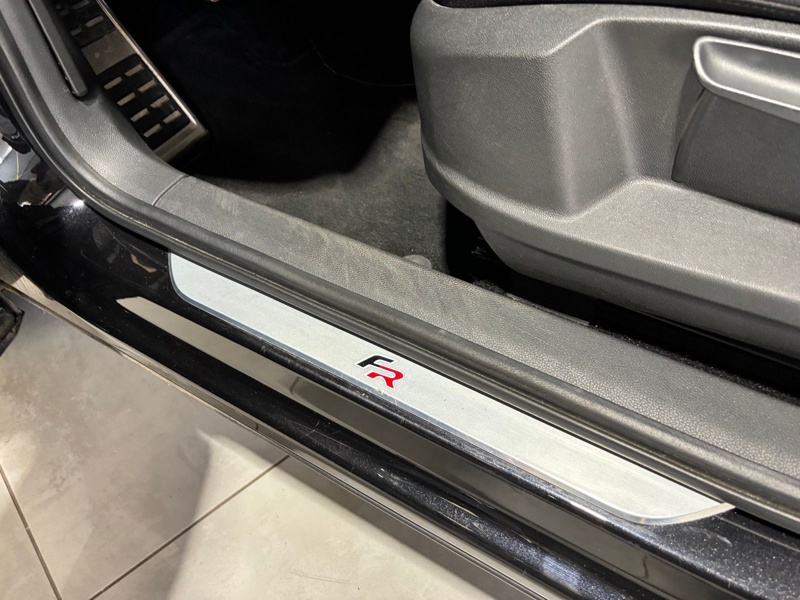 Fahrzeugabbildung SEAT Ateca FR'/LED/NAVI/KAMERA/ALCANTARA/ASSIST