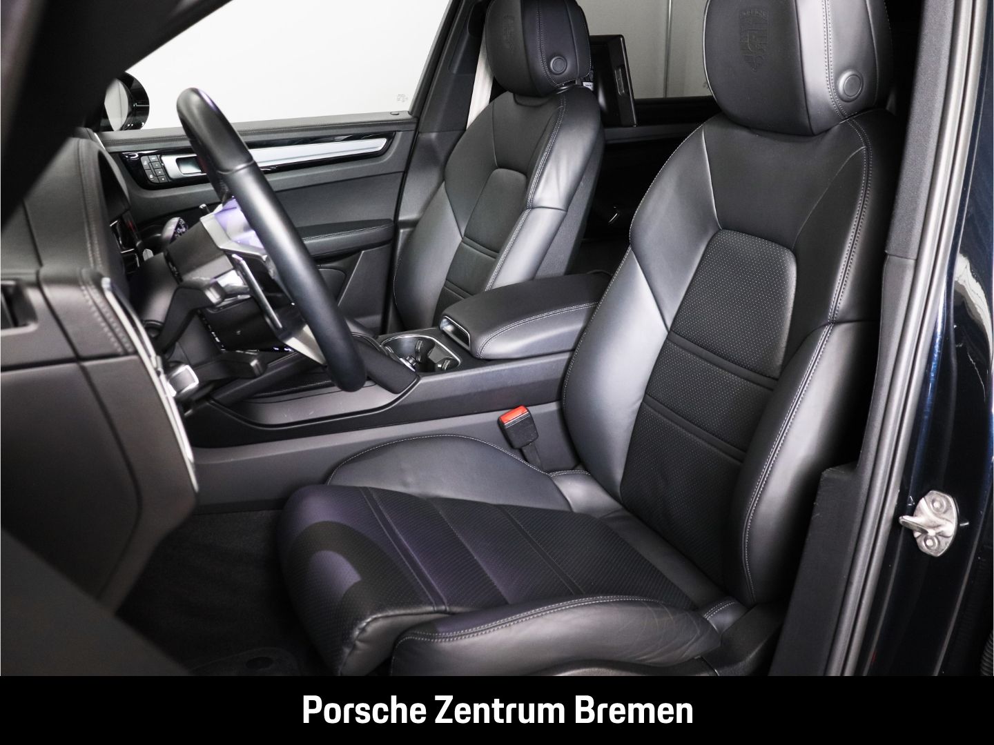 Porsche Cayenne S Platinum Edition PASM 22'' SportDesign foto 16