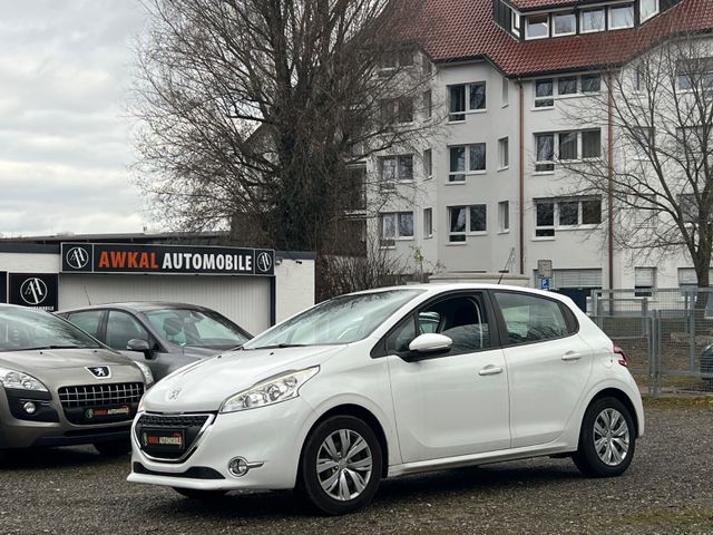 Peugeot 208 Active, Neuer TüV, Scheckheft, Klima, Navi