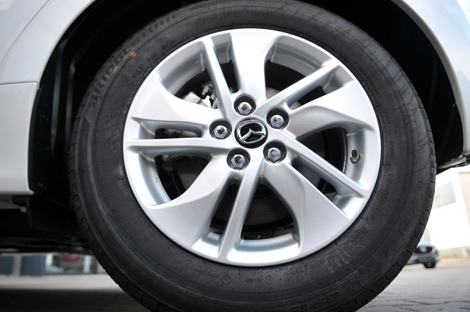 Mazda 2 Hybrid - Bild 14