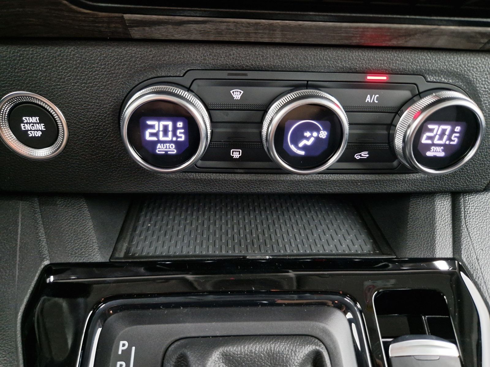 RENAULT Grand Kangoo Techno TCE 130 EDC L2 – Bild 19