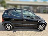 Mercedes-Benz Verkaufe Mercedes benz A190 in Schwarz - gebrauchte Mercedes-Benz A 190 aus dem Jahr 2002