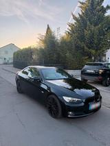 BMW 320i Coupé E92 Neuer Tüv/Top gepflegt - BMW 320: 92