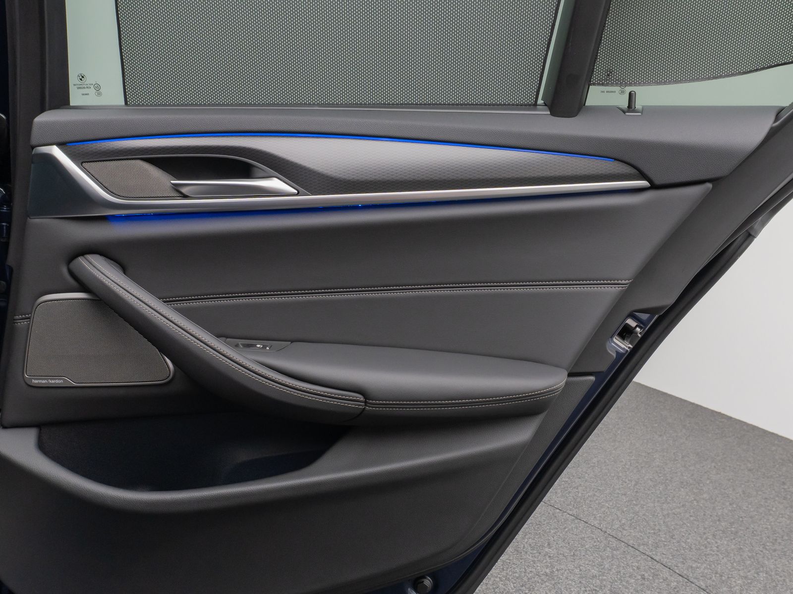 Fahrzeugabbildung BMW 540d xD M Sport Panoram Kamer HUD H/K TV Massage