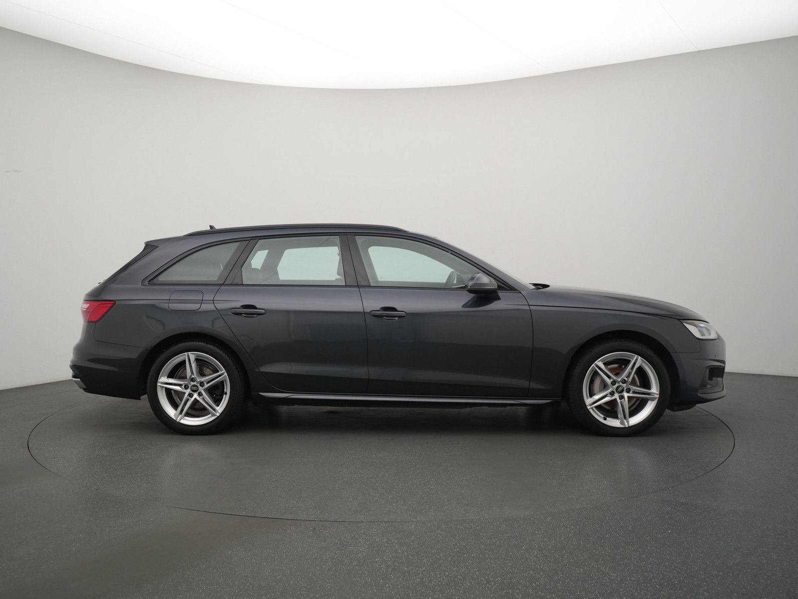 Audi A4 - Bild 3