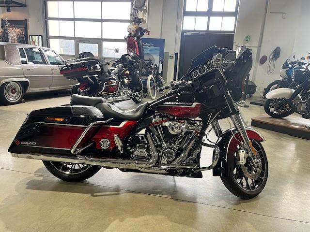 Harley-Davidson CVO Street Glide Finanzierung ab 4,49%