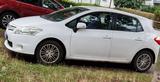 Toyota Auris - Toyota Auris aus 2011 mit Benzin-Antrieb