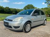 Ford Fiesta Viva X 1.3 Klima Allwetterreifen - Ford Fiesta aus 2005: Viva X