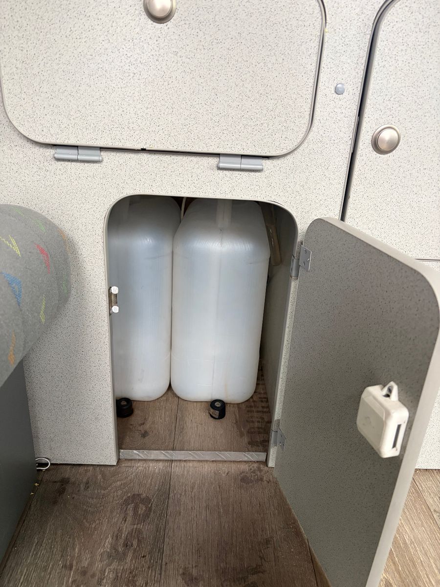 Fahrzeugabbildung Volkswagen T5 andere